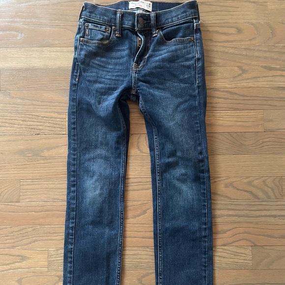 Abercrombie Kids Boys Skinny Jeans, Size 9/10 - Picture 3 of 5